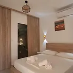 Hyka Stone House 3*