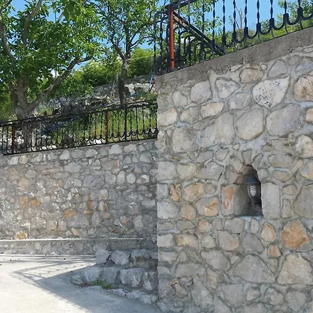 Bed & Breakfast Hyka Stone House Shkoder