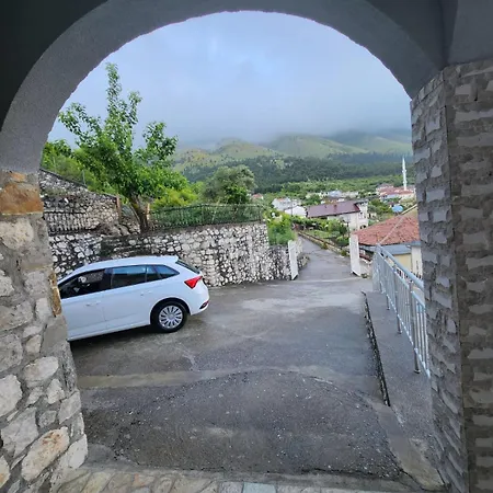 Hyka Stone House Shkoder Bed & Breakfast *