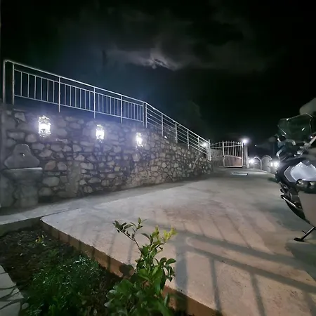 Hyka Stone House Bed and breakfast Shkodër