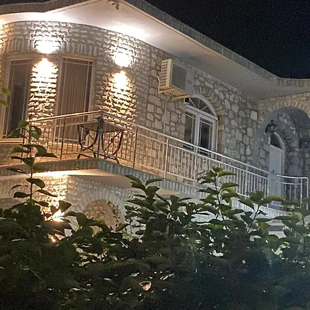 Bed and breakfast Hyka Stone House Shkodër