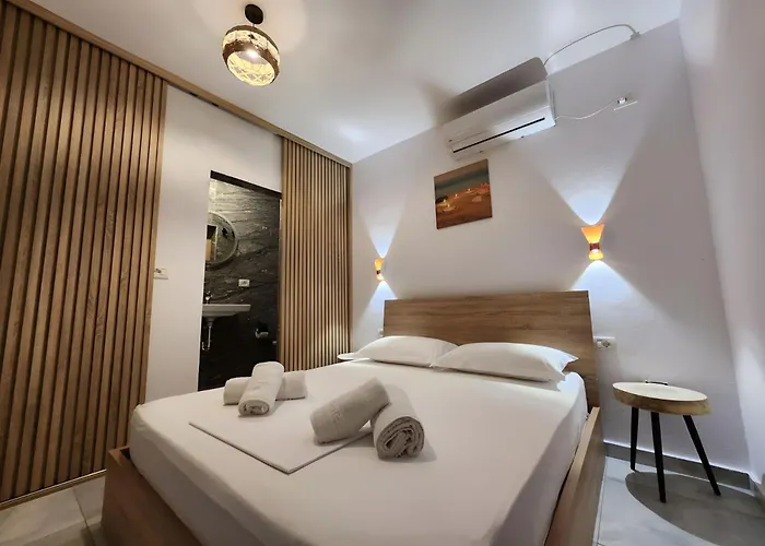 B&B Hyka Stone House 3*