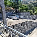Bed & Breakfast Hyka Stone House Shkodër