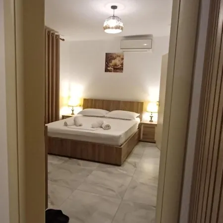 Hyka Stone House Shkoder Bed & Breakfast *