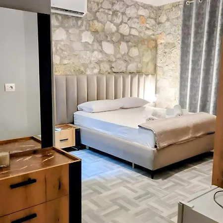 Hyka Stone House 4*