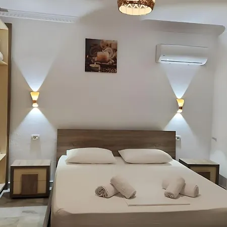 Hyka Stone House 3* Shkodër