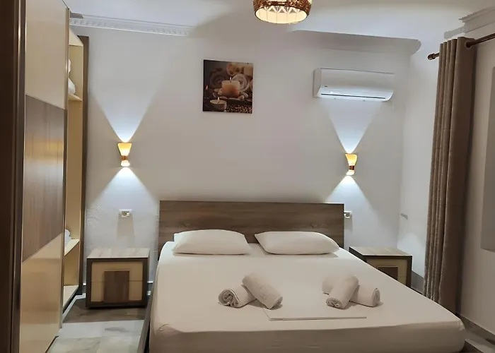 Hyka Stone House 3* شكودر